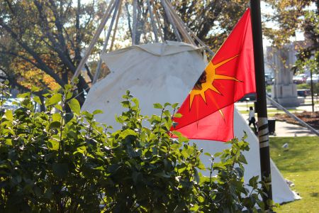 For several days ending this past Sunday, a number of indigenous activists erected a teepee in Memorial Park in downtown Sudbury in solidarity with the people of Elsipogtog First Nation and in opposition to the practice of hydraulic fracturing, or fracking. (Photo by Larson Heinonen)